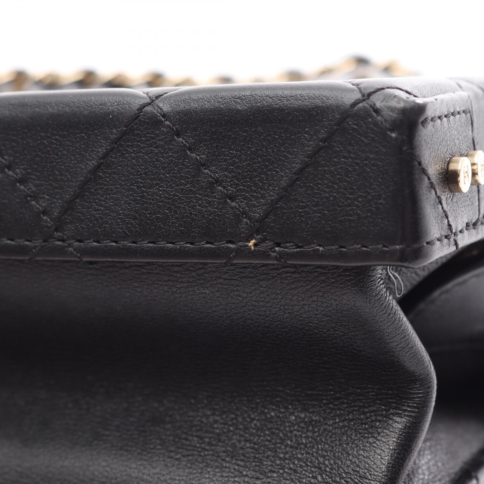 シャネル バニティケース マトラッセ 2way レザーショルダーバッグ
