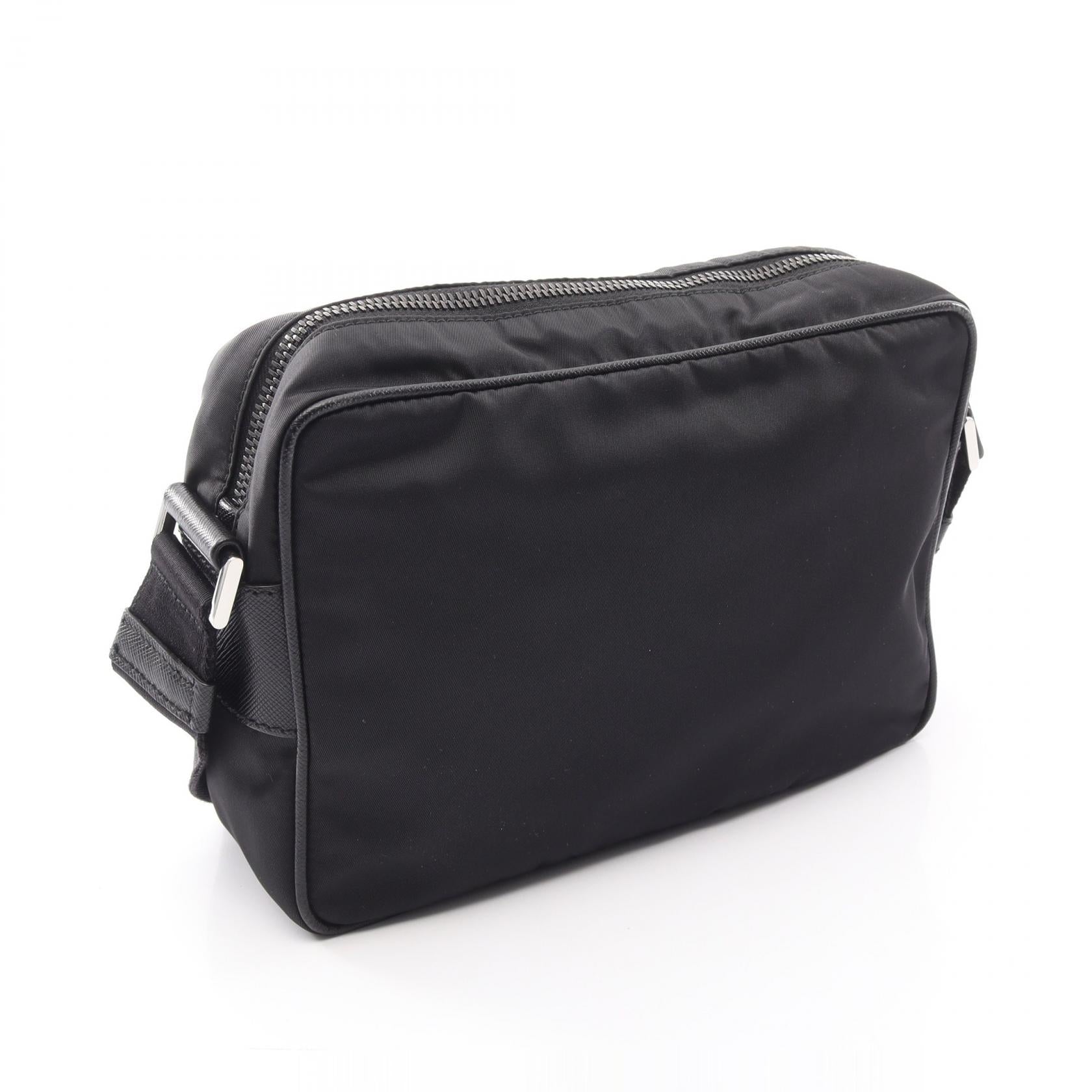 プラダ TESSUTO SAFFIANO ショルダーバッグ