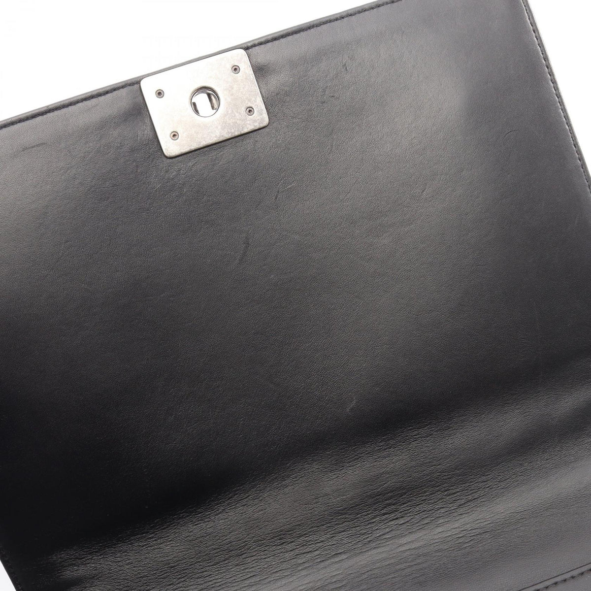 シャネル ボーイシャネル ラムスキン ショルダーバッグ