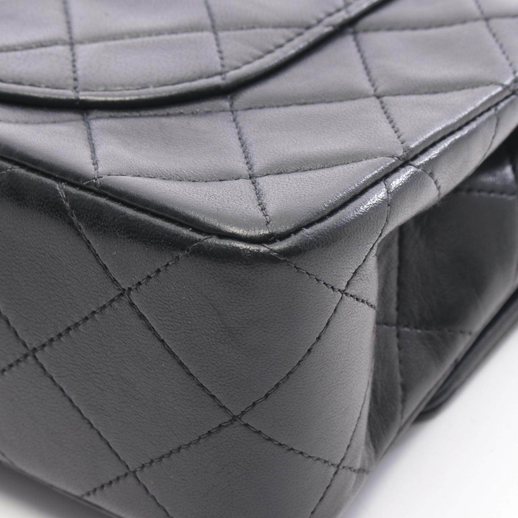 シャネル マトラッセ ラムスキンショルダーバッグ