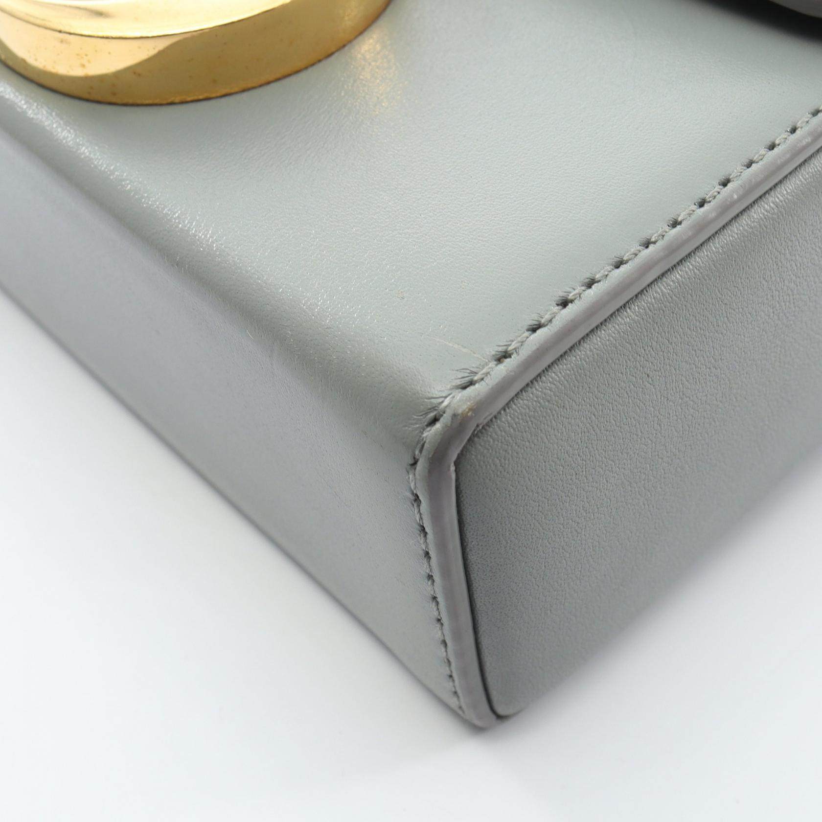 ディオール 30 MONTAIGNE レザーショルダーバッグ