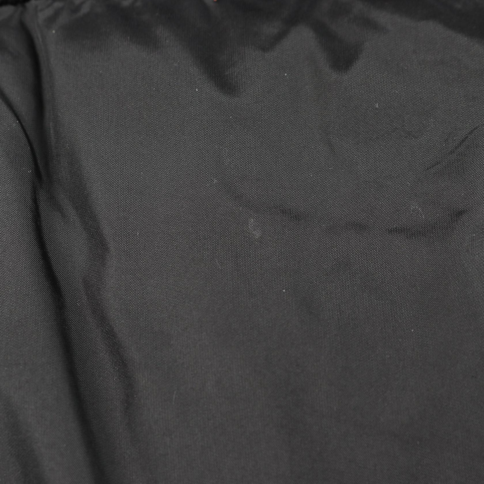 モンクレール FLAMMETTE ナイロン ダウンジャケット