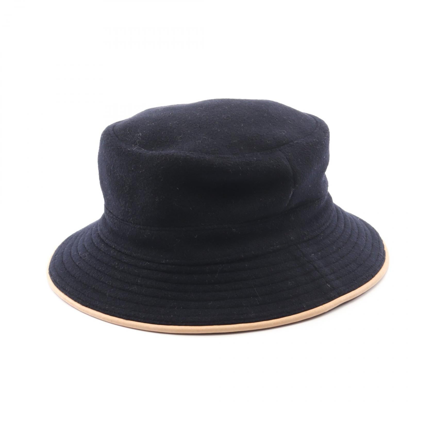 エルメス バケットハット レザーカシミヤハット