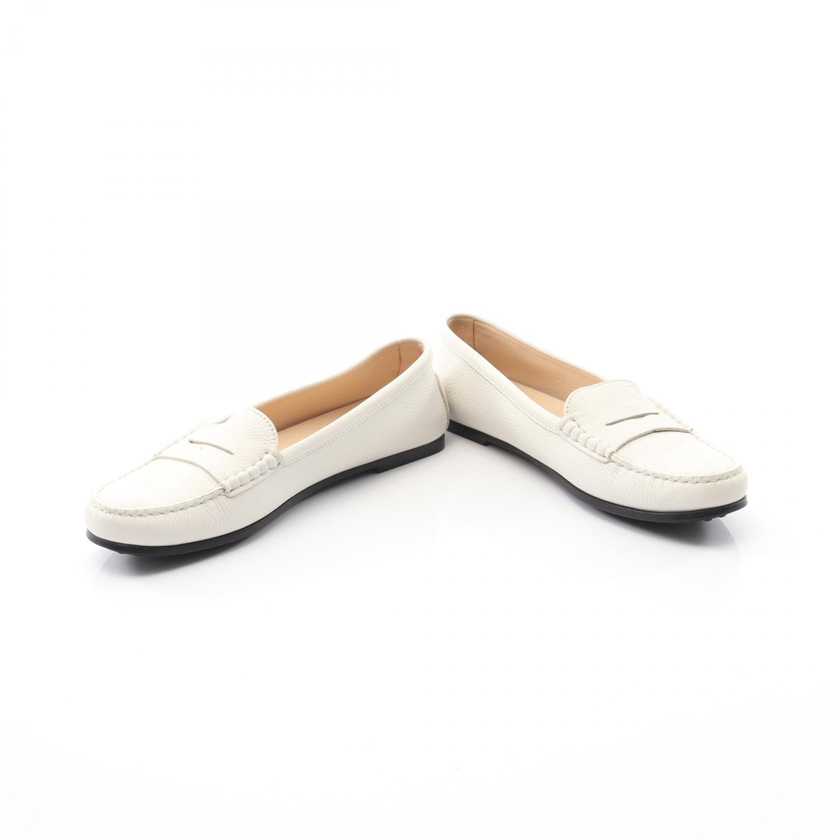 トッズ レザー カジュアル シューズ