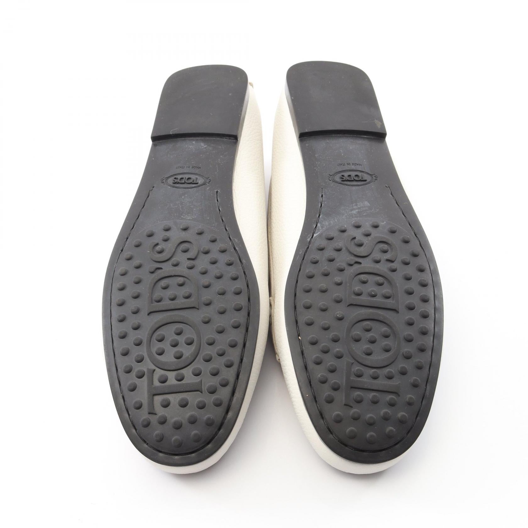 トッズ レザー カジュアル シューズ