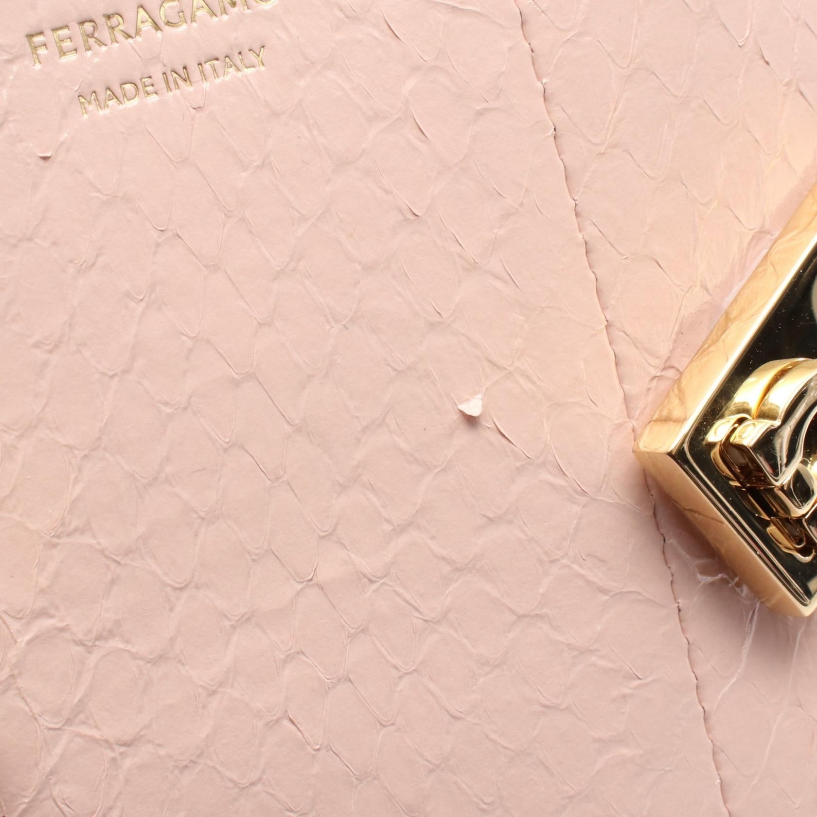 サルヴァトーレ フェラガモ HUG レザーハンドバッグ