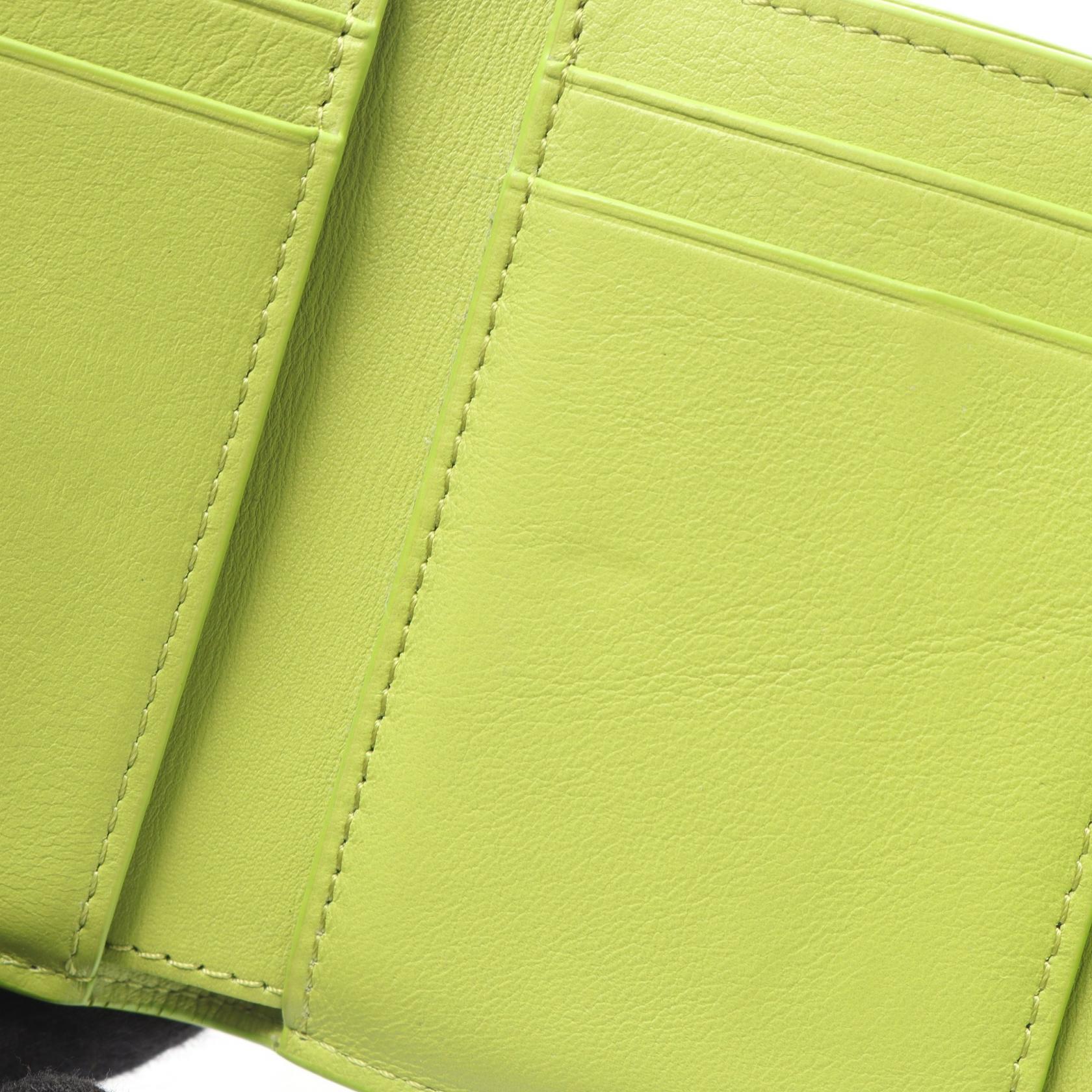 ロエベ アナグラム レザー三つ折り財布