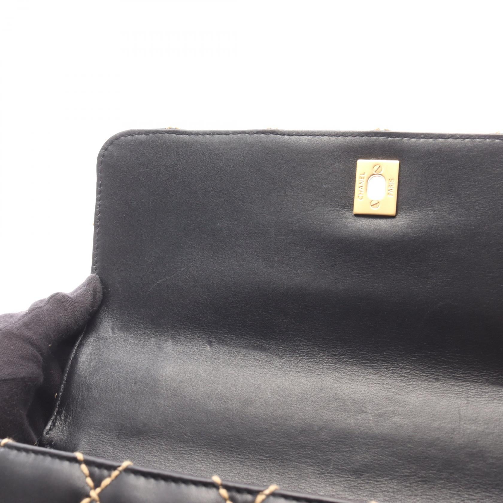 シャネル ワイルドステッチ レザーハンドバッグ