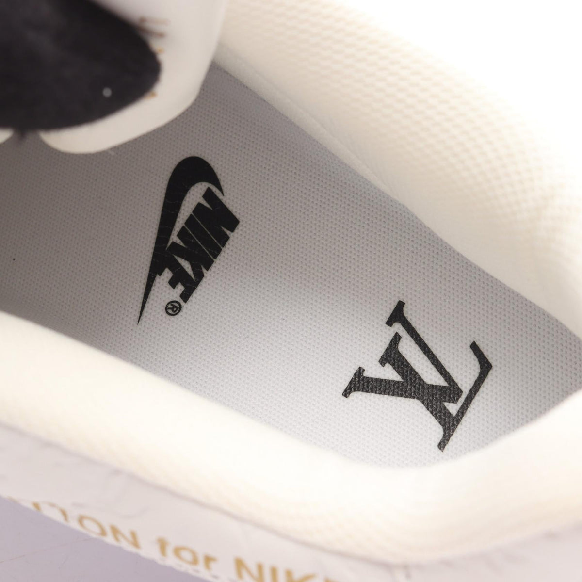 ルイヴィトン Nike Air Force1 Low モノグラム レザースニーカー