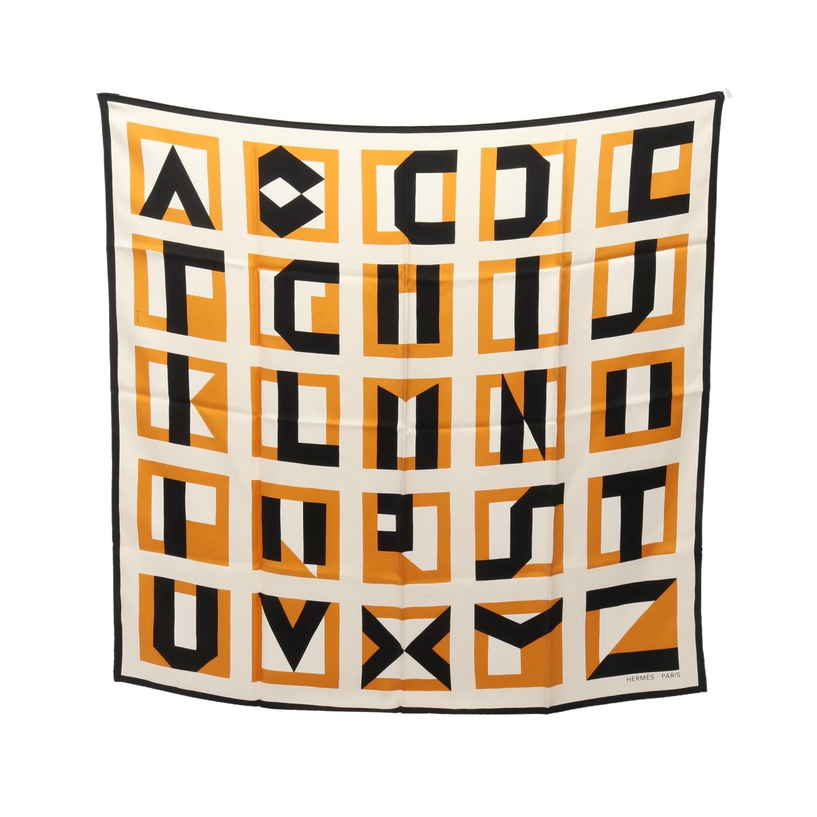 エルメス カレ90 Lettres au Carre シルクスカーフ