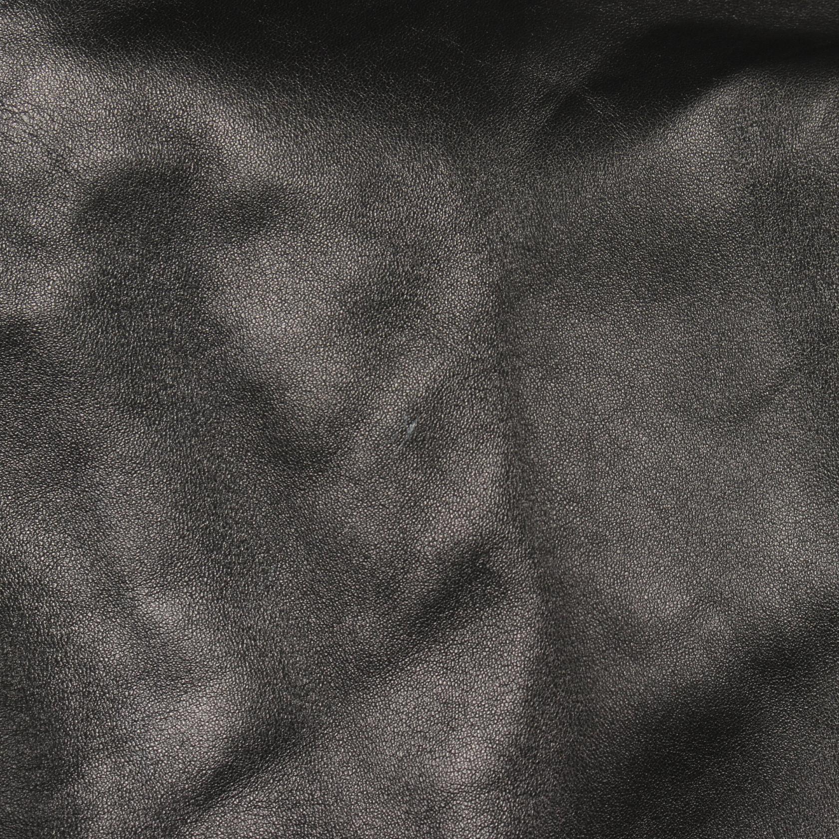 プラダ ナッパレザー フード付きコート