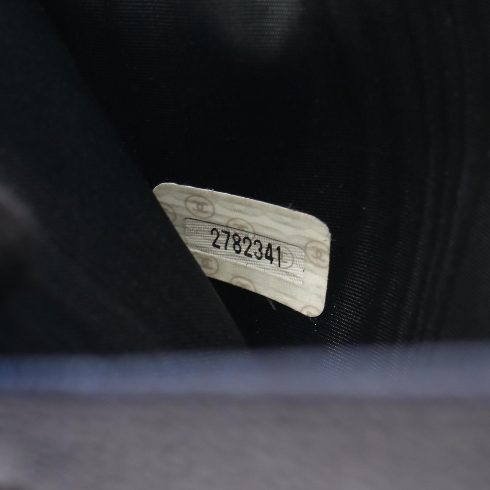 シャネル ココマーク 長財布 カーフ 財布