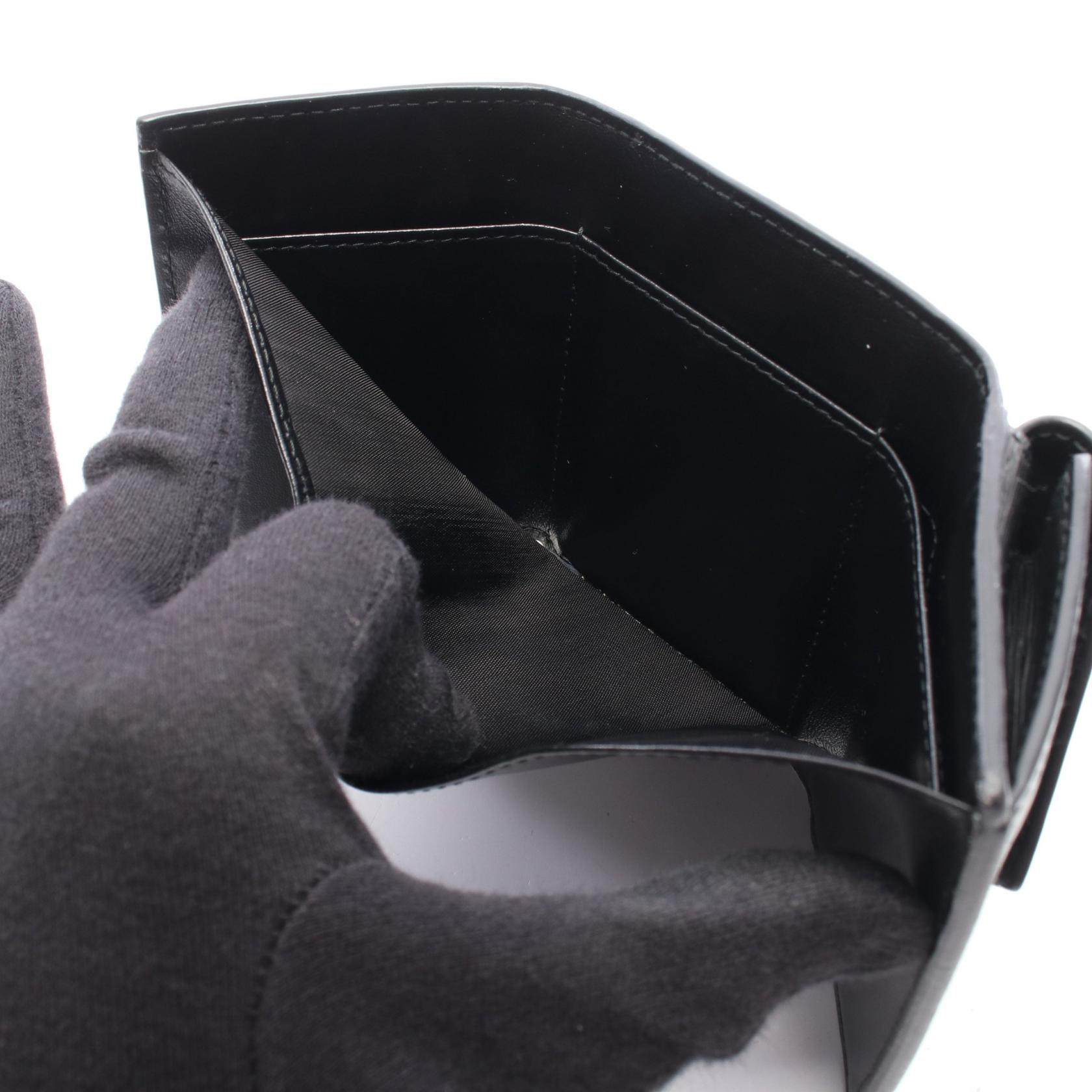 プラダ VITELLO MOVE レザー三つ折り財布