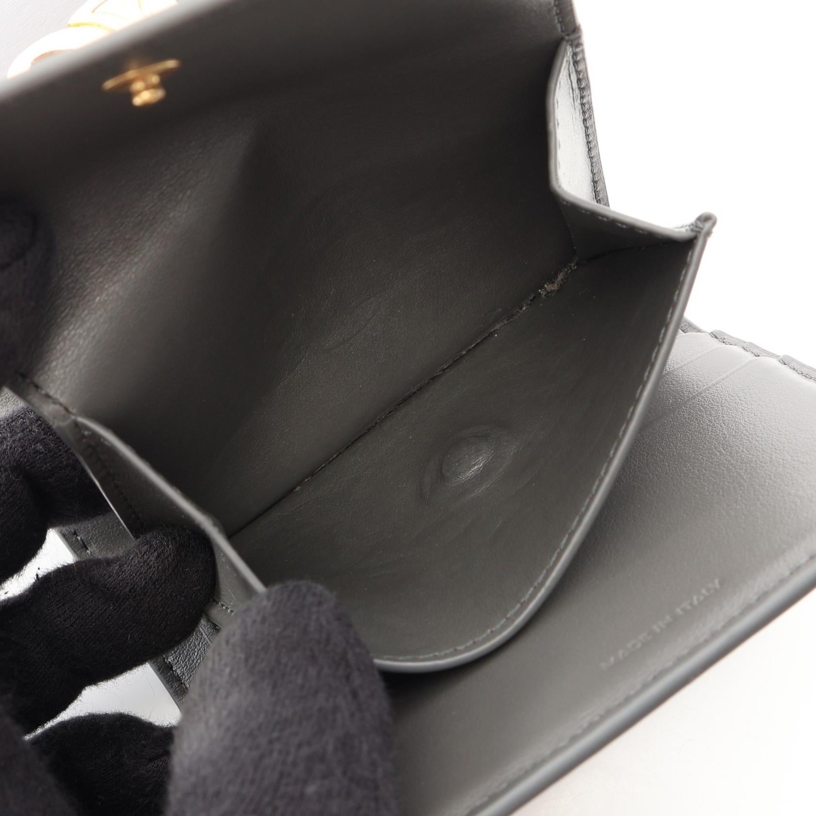 セリーヌ トリオンフ レザー三つ折り財布