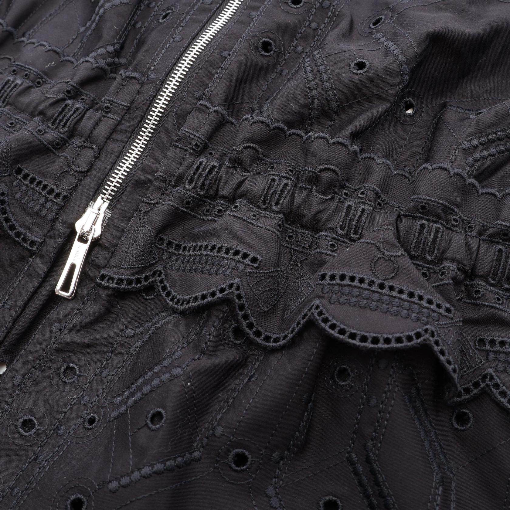 エルメス 刺繍パンチング コットンノースリーブジップブラウス