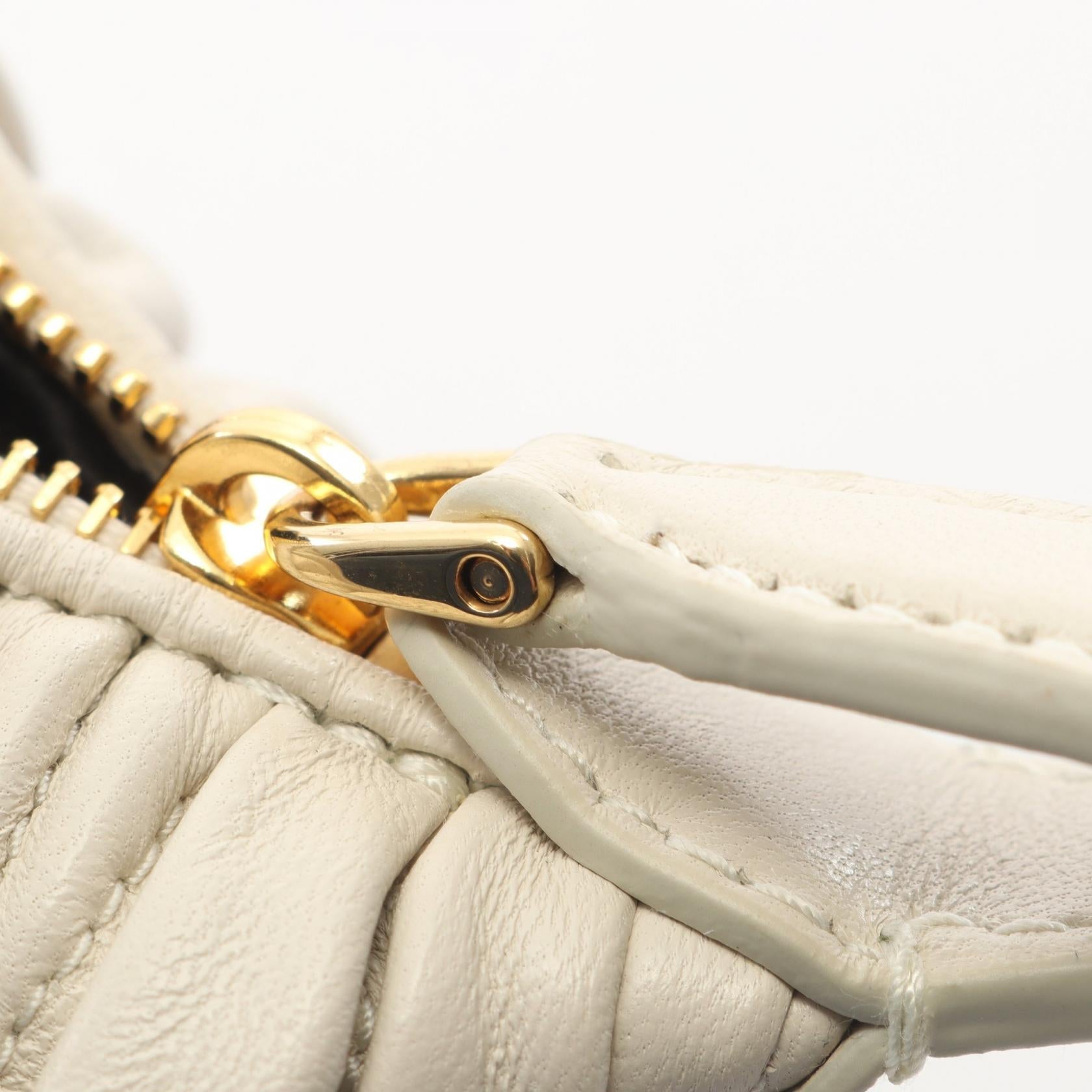 ミュウミュウ MATELASSE MIU レザー2WAYハンドバッグ