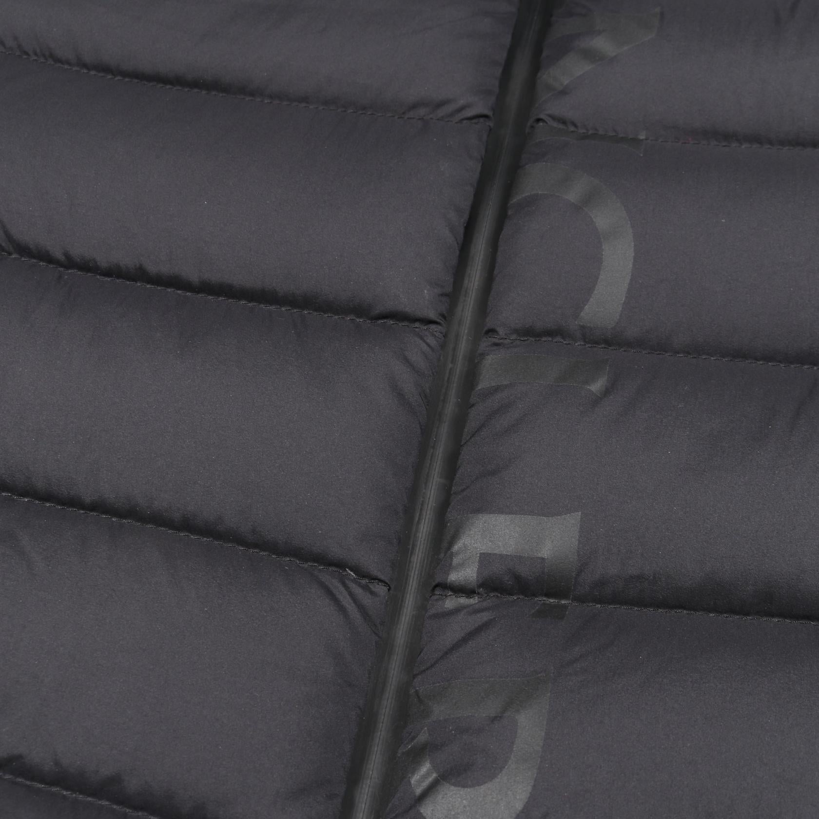 モンクレール CENIS GILET ナイロンダウンベスト