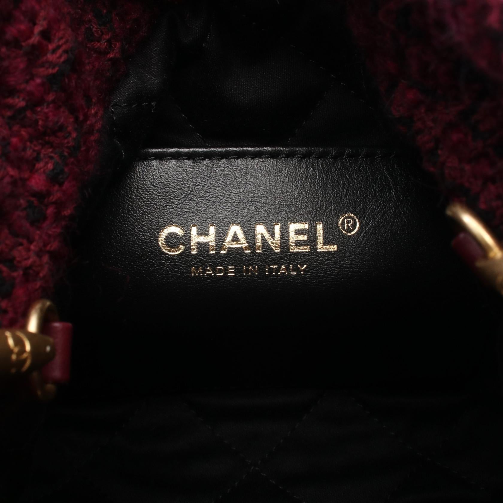 シャネル CHANEL 22 ファブリックレザーショルダーバッグ