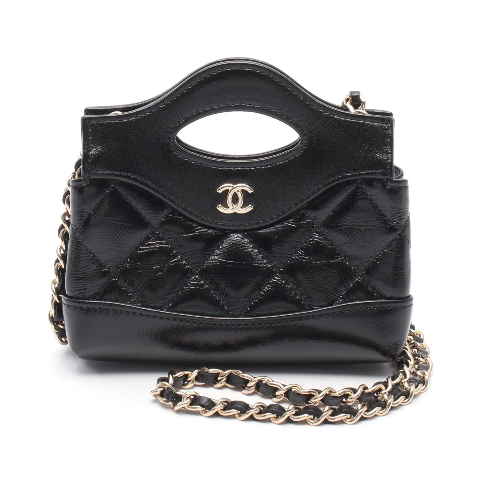 シャネル チェーンクラッチ レザーショルダーバッグ