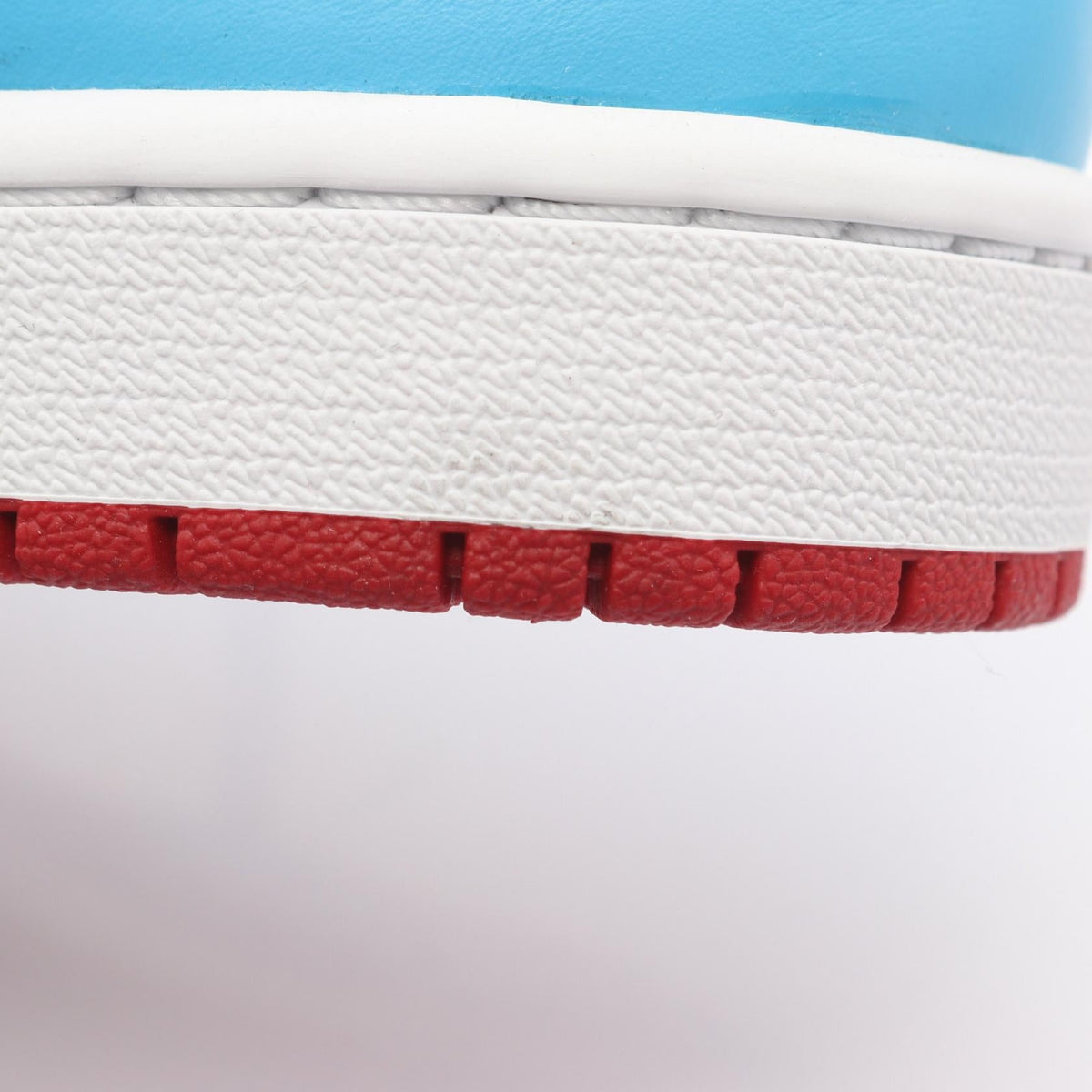 ナイキ WMNS AIR JORDAN 1 RETRO LOW レザースニーカー