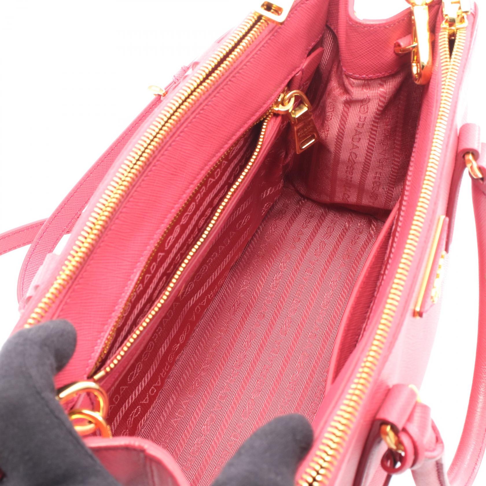 プラダ SAFFIANO LUX ガレリア ハンドバッグ