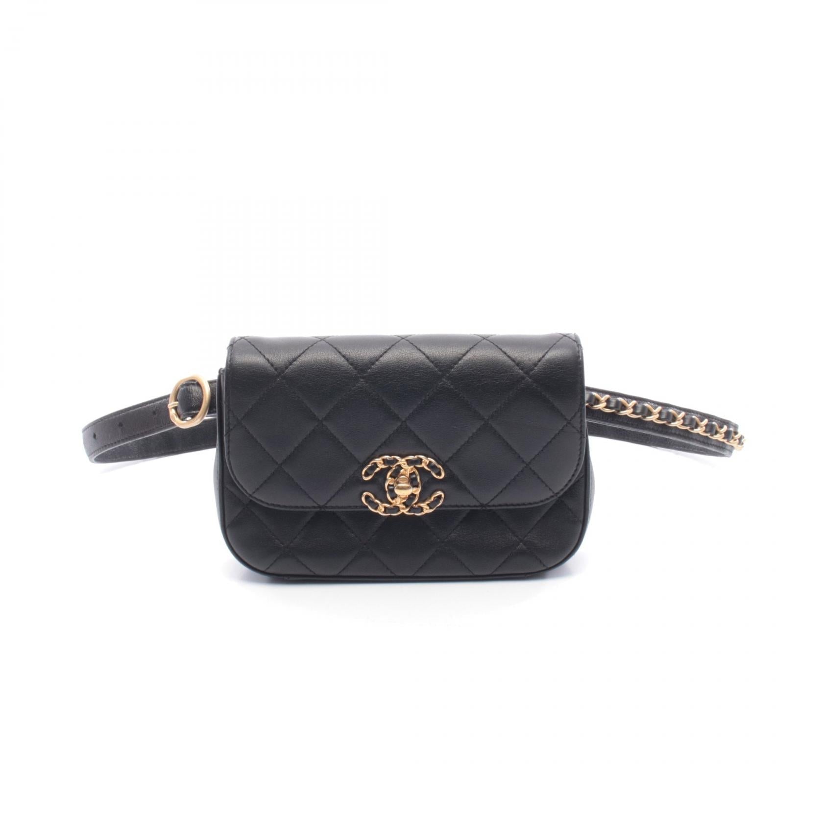 シャネル CHANEL19 ラムスキン ウエストバッグ