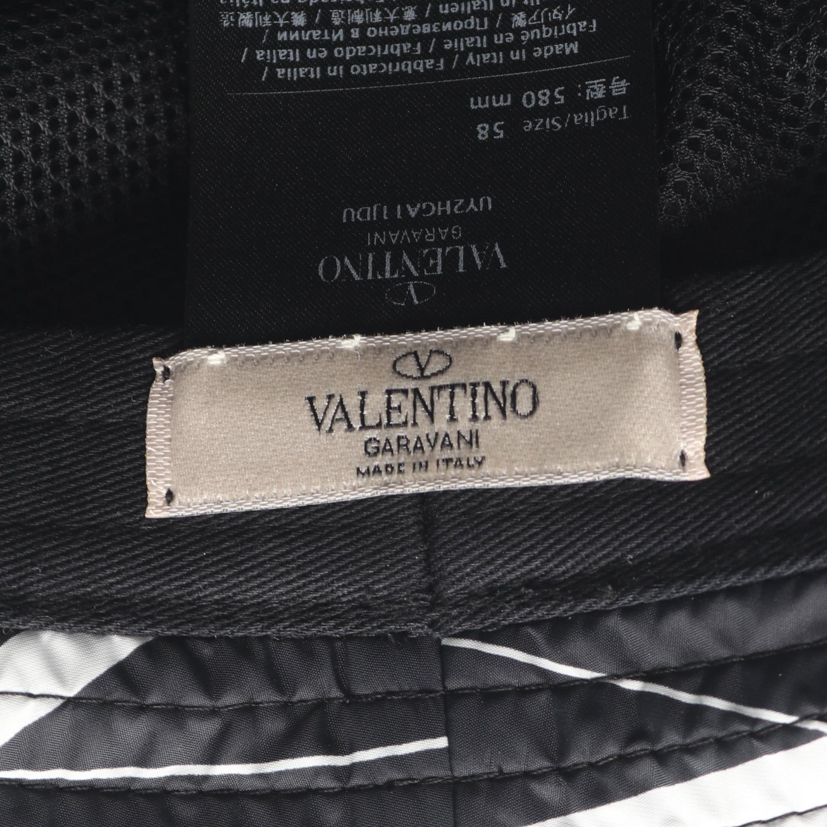 ヴァレンティノガラヴァーニ VLTN バケットハット