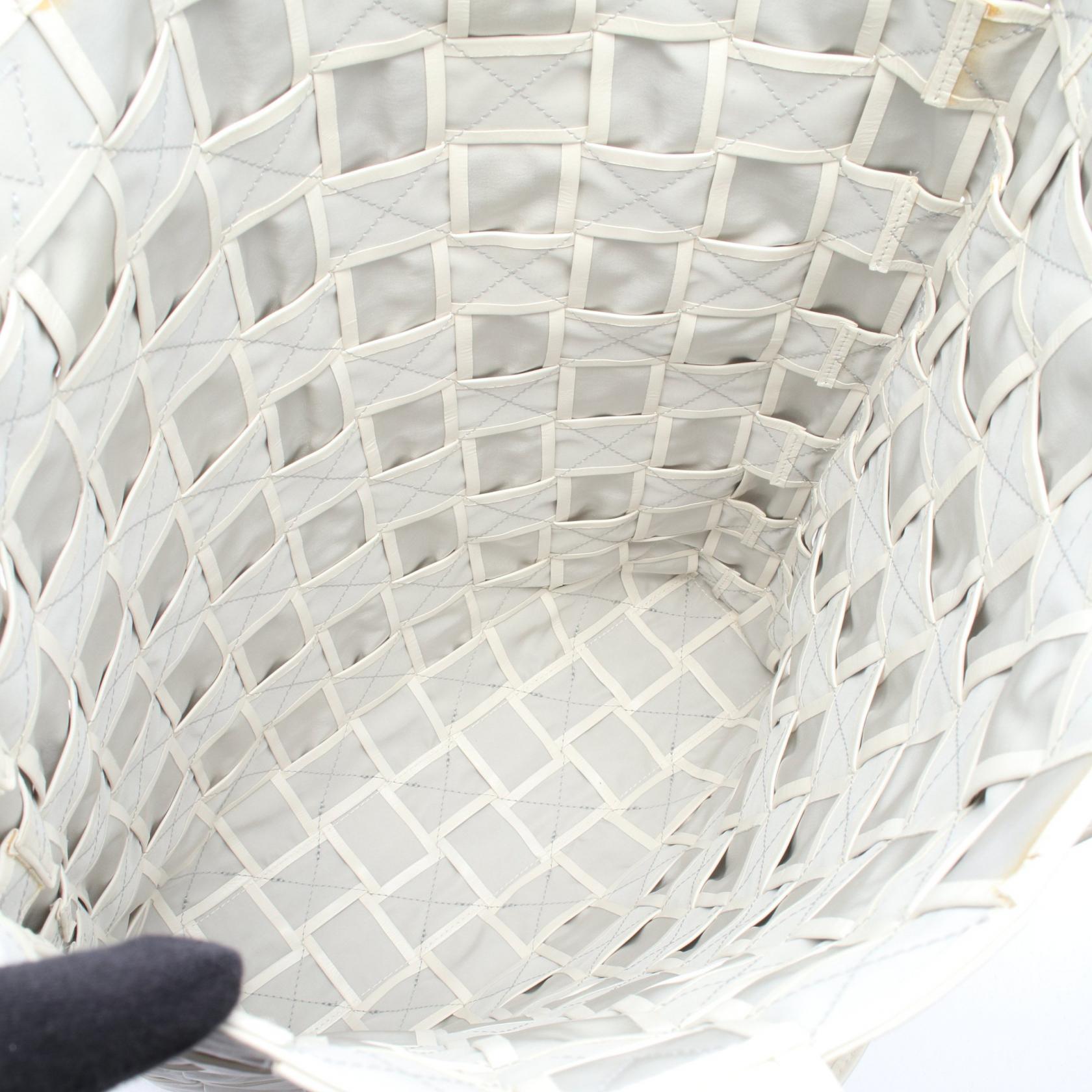 ボッテガヴェネタ イントレチャート レザートートバッグ