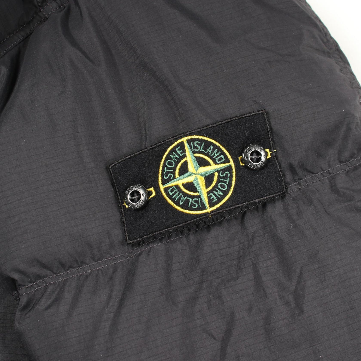 ストーンアイランド Matt Ripstop Cordura Advanced Fabrics ダウンジャケット
