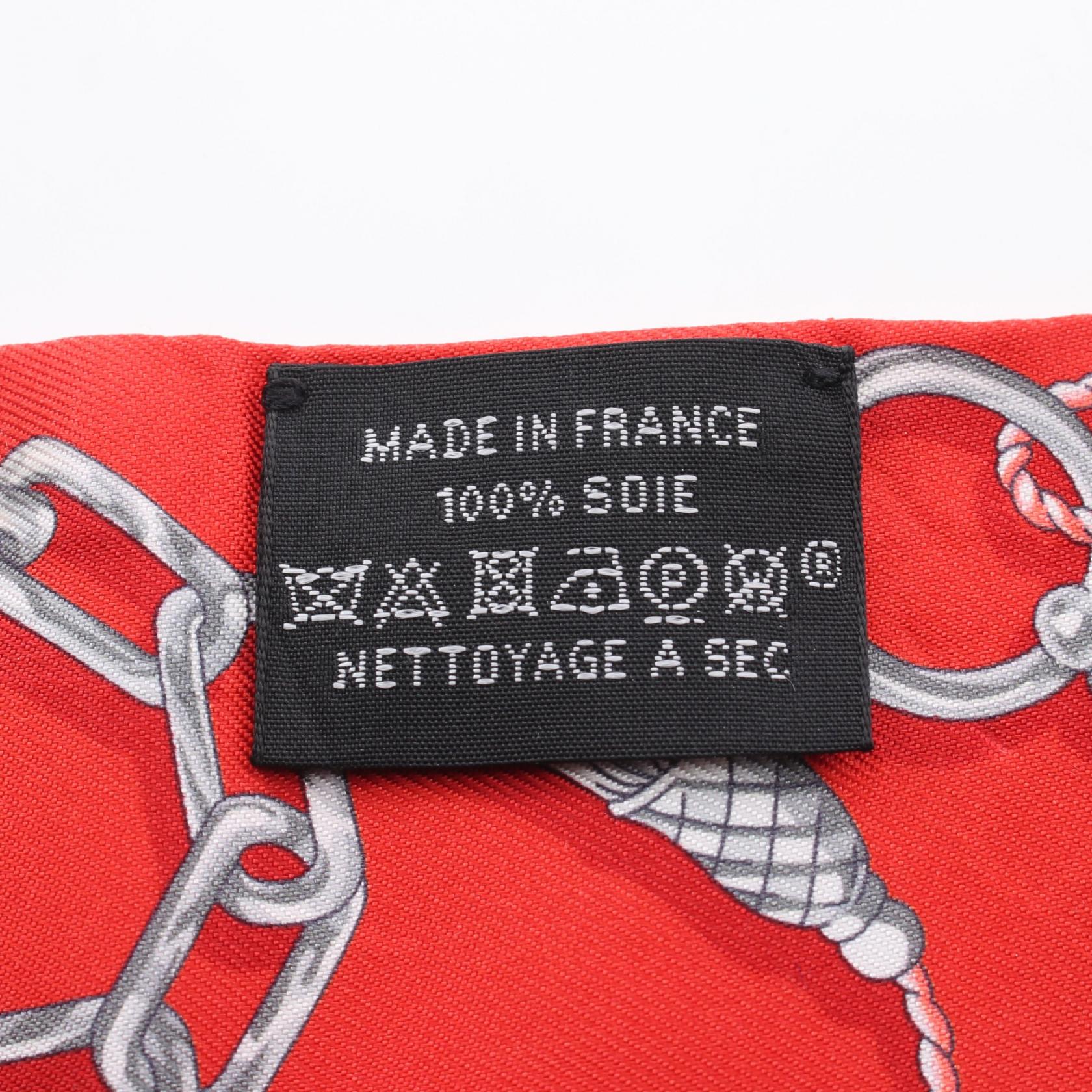 エルメス Cest La Fete シルクスカーフ