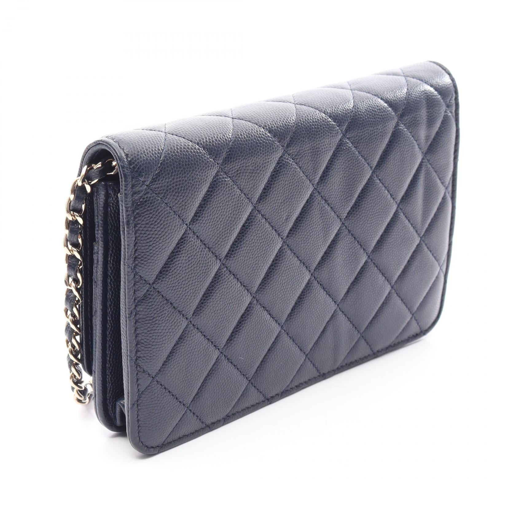 シャネル CHANEL19 カーフ ショルダーバッグ