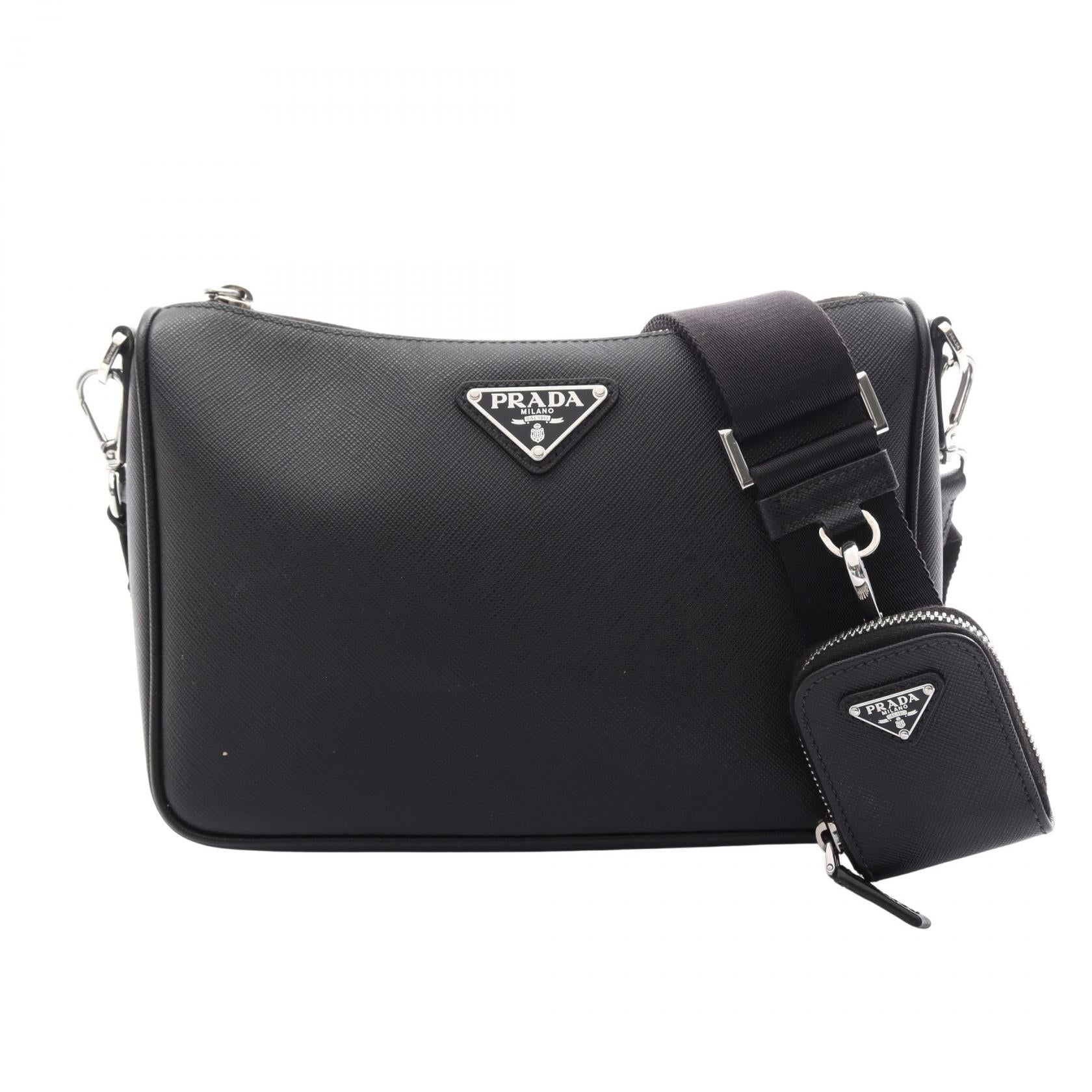 プラダ SAFFIANO TRAVEL ショルダーバッグ