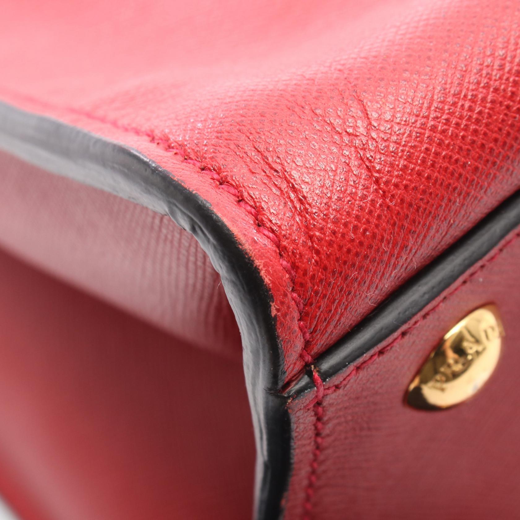 プラダ SAFFIANO SOFT 2wayハンドバッグ
