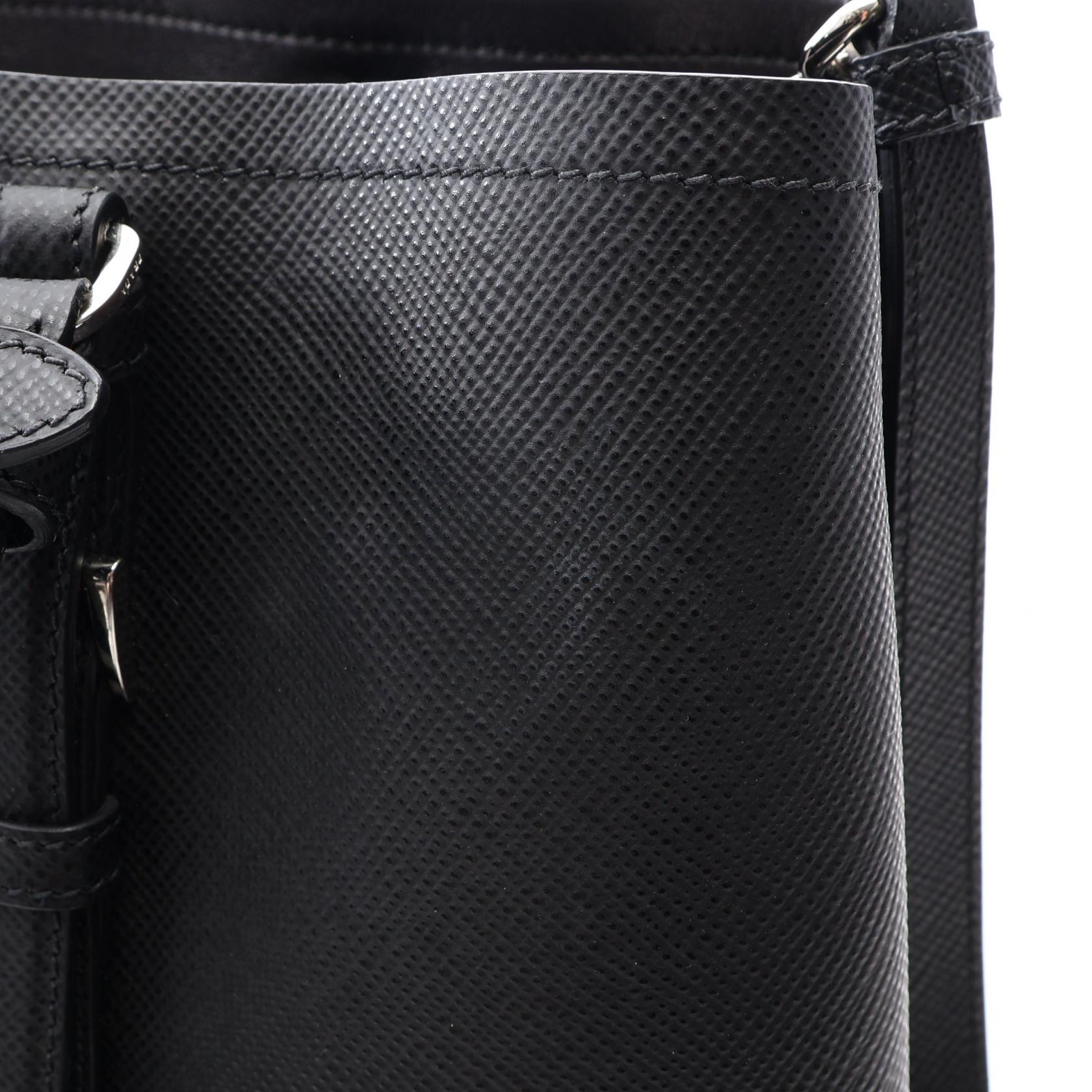 プラダ サフィアーノ CUIR 2wayトートバッグ