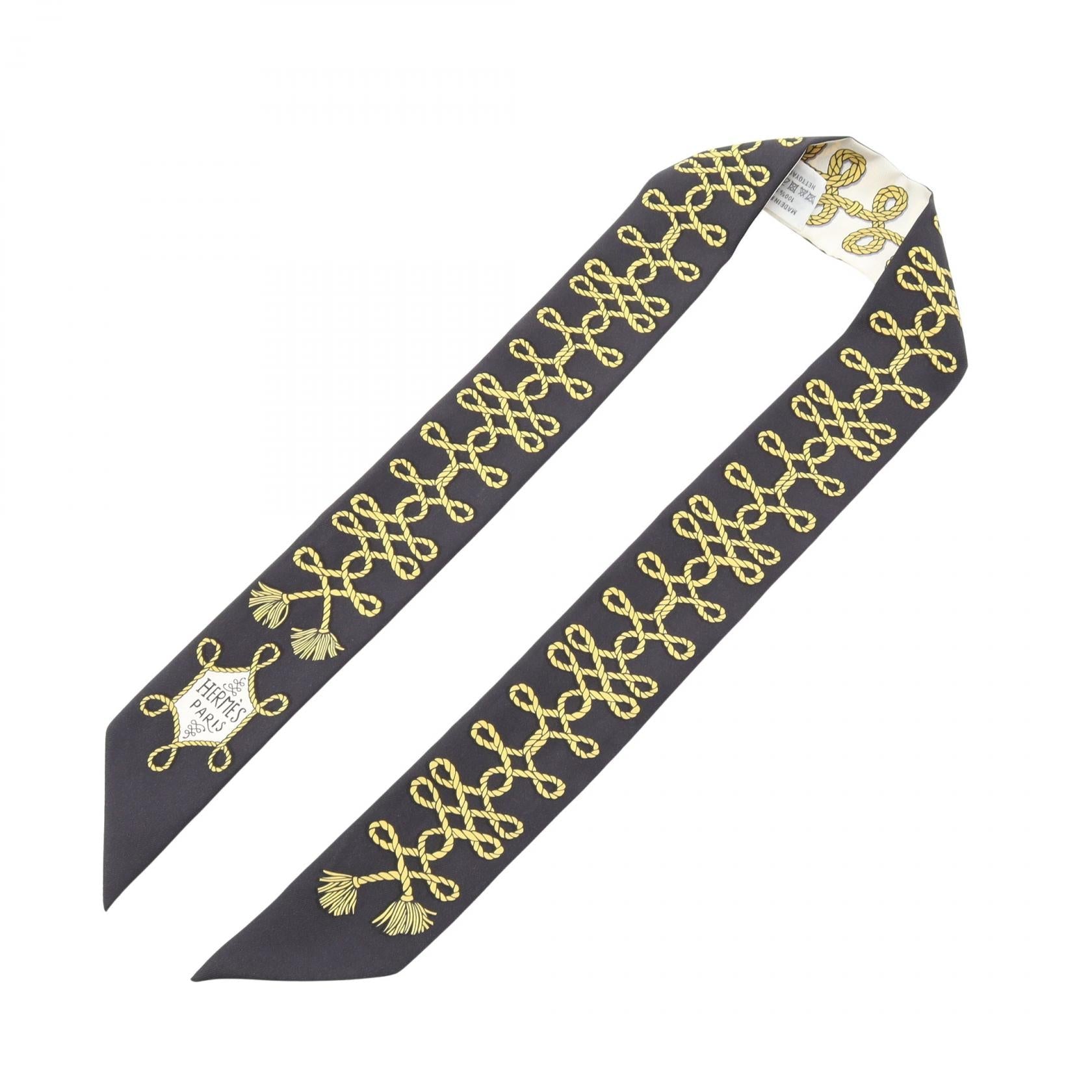 エルメス Galons et Brandebourgs シルクスカーフ