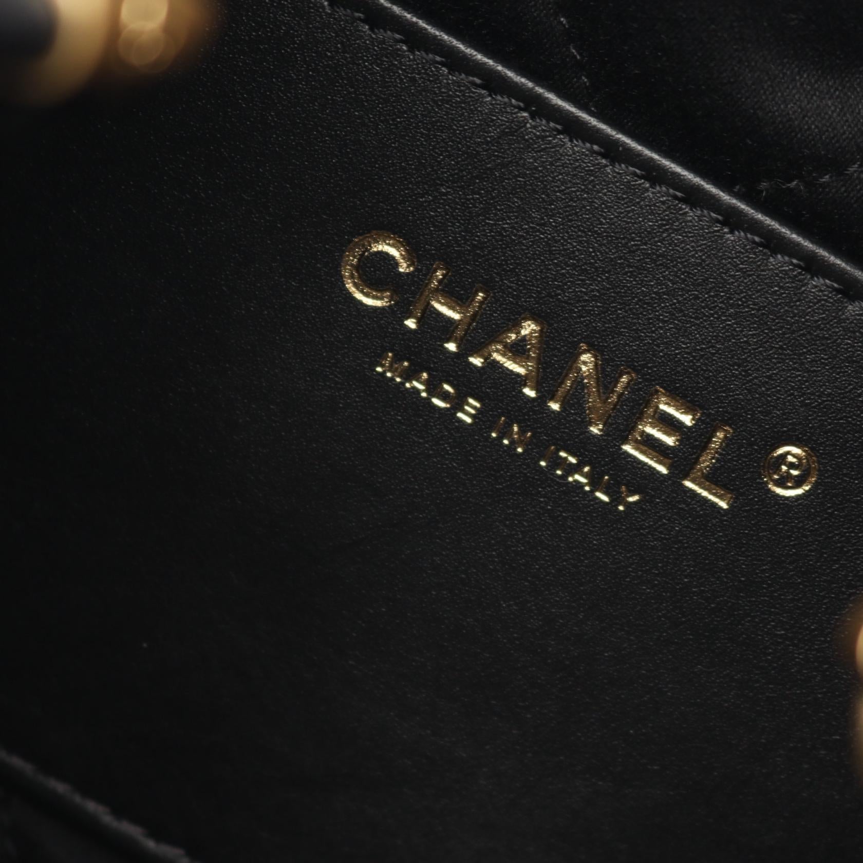 シャネル CHANEL22 レザーショルダーバッグ