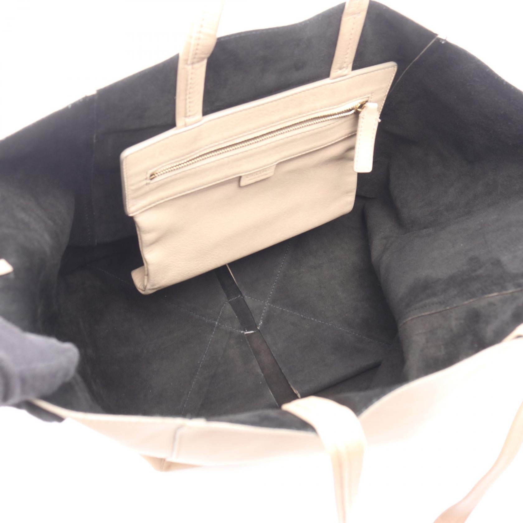 セリーヌ カバファントム レザートートバッグ