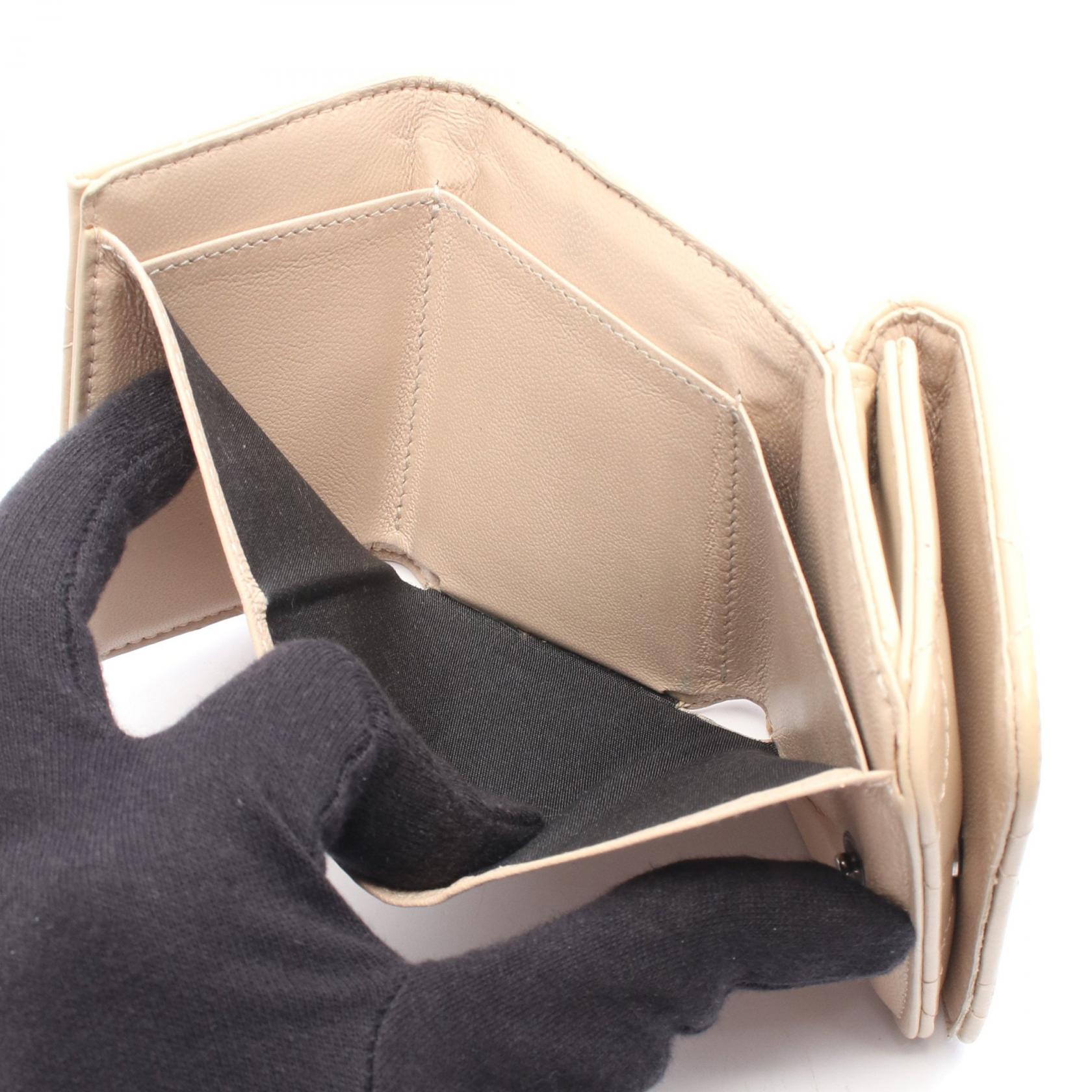 バレンシアガ タッチ レザー三つ折り財布
