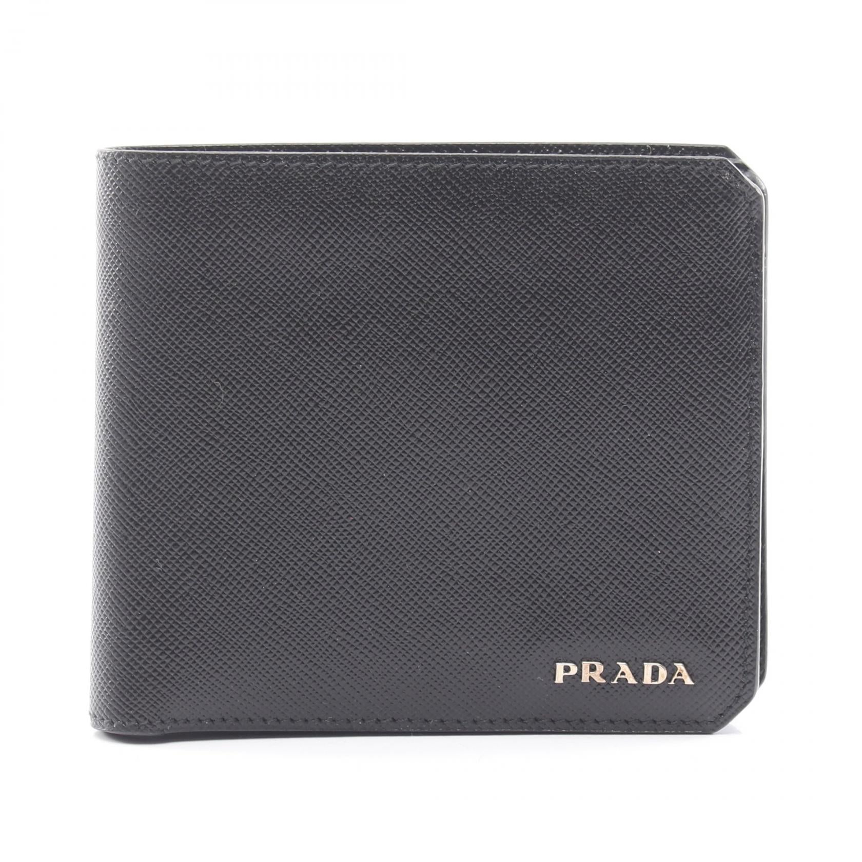 プラダ SAFFIANO CORNER 二つ折り財布