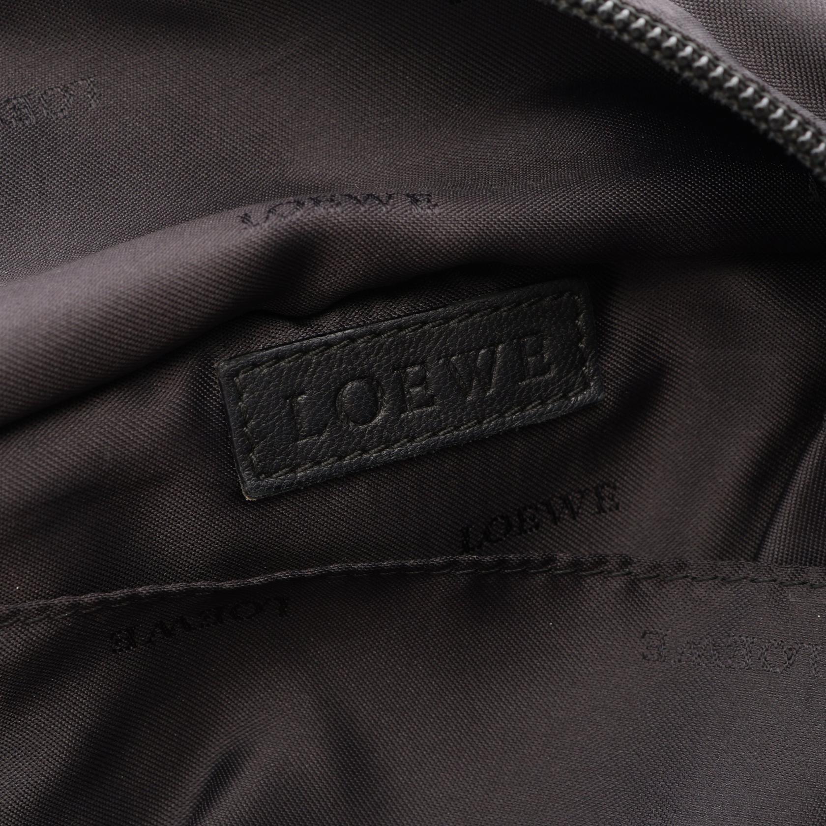 ロエベ ナッパアイレ レザー ハンドバッグ