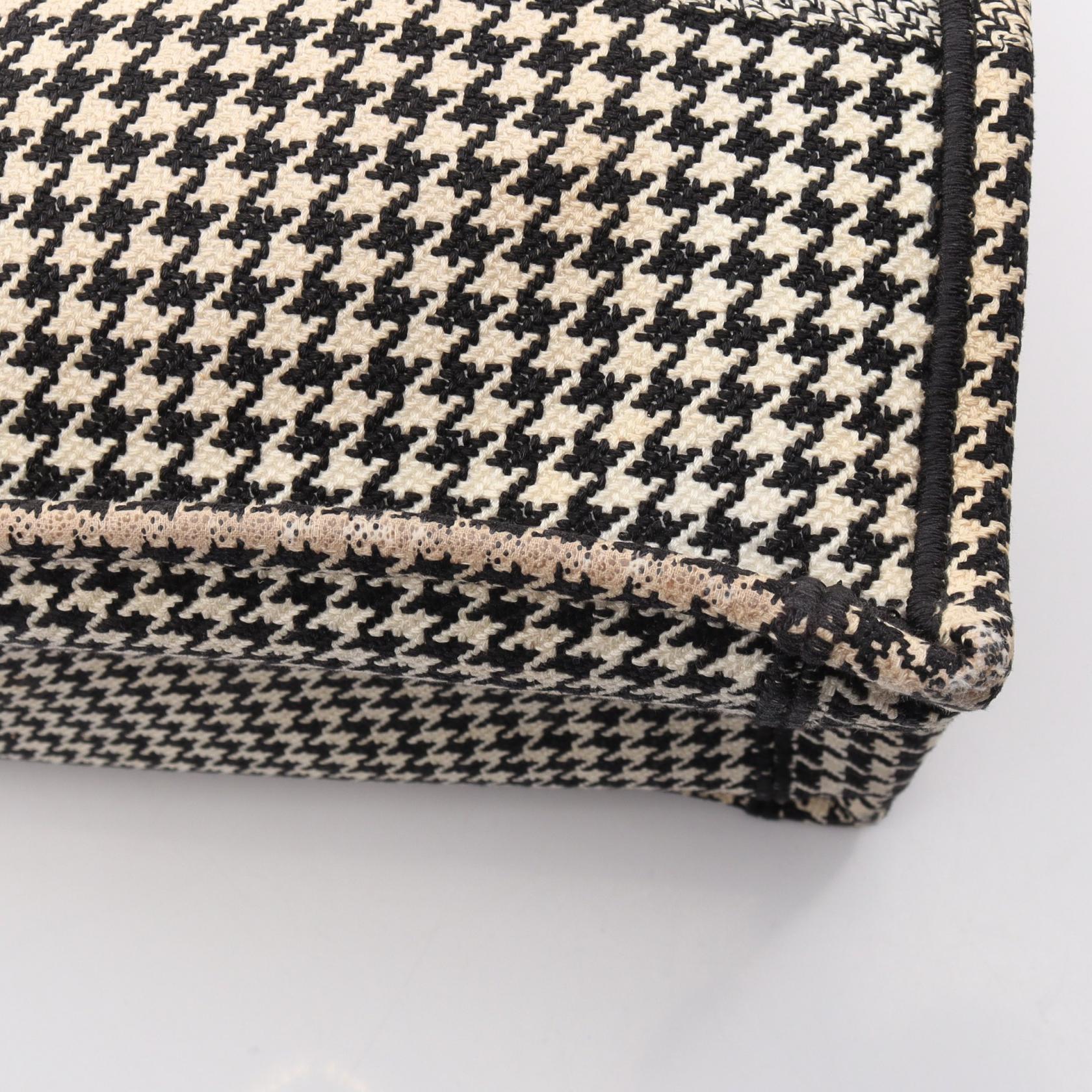 ディオール BOOK TOTE キャンバストートバッグ