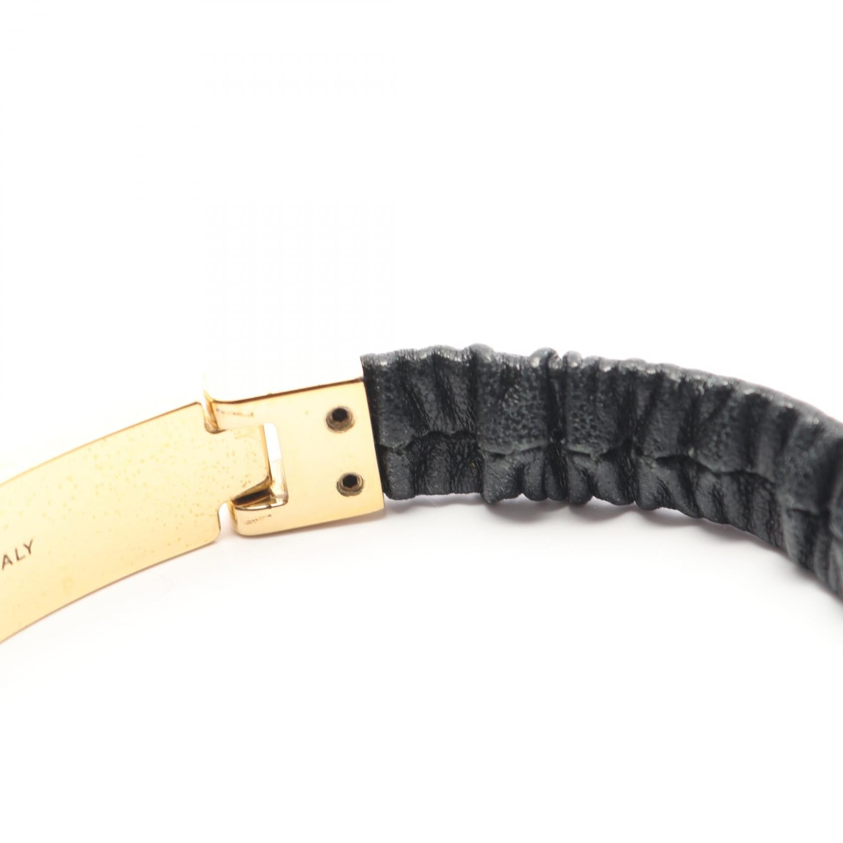 ミュウミュウ レザーブレスレット