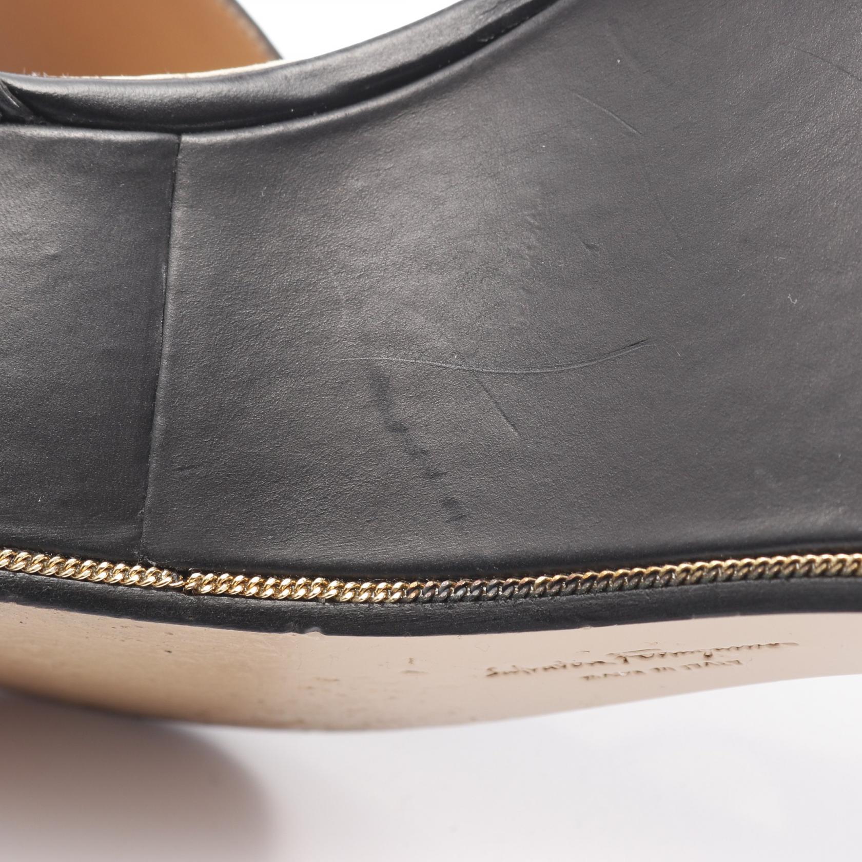 サルヴァトーレ・フェラガモ ガンチーニ レザーサンダル