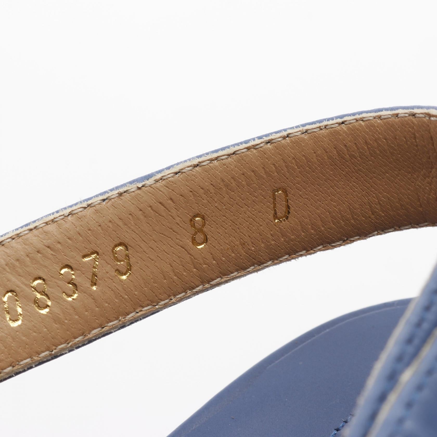 サルヴァトーレ・フェラガモ ガンチーニ レザーサンダル