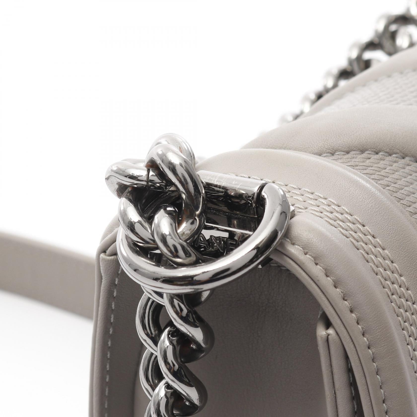 シャネル ボー シャネル レザー ショルダーバッグ