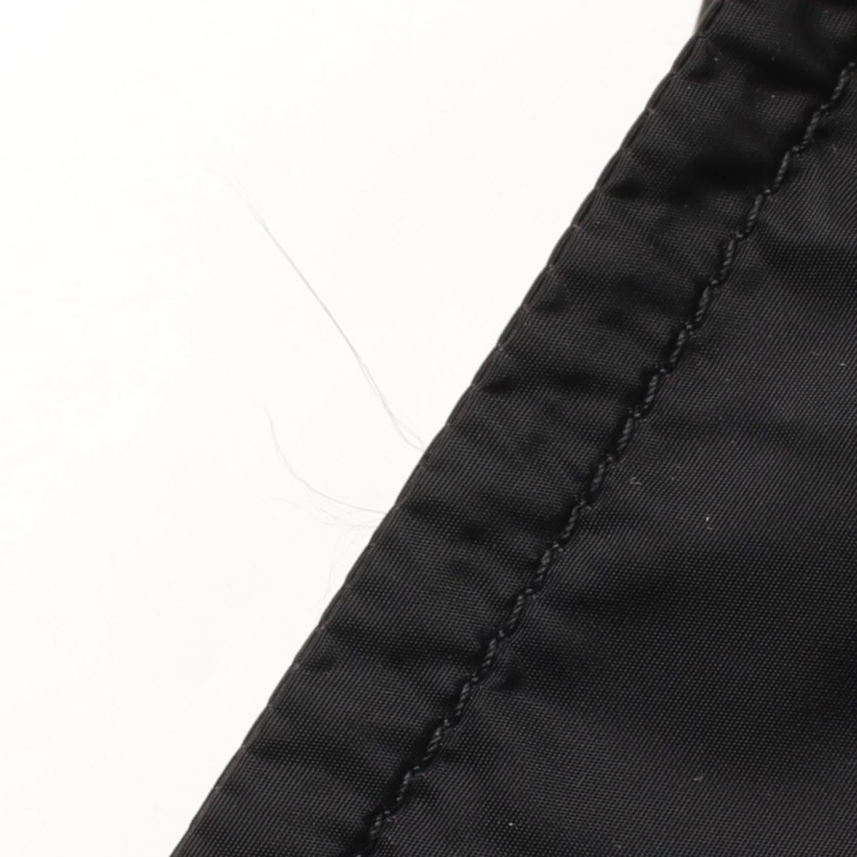 プラダ RE-NYLON トレンチコート アウター
