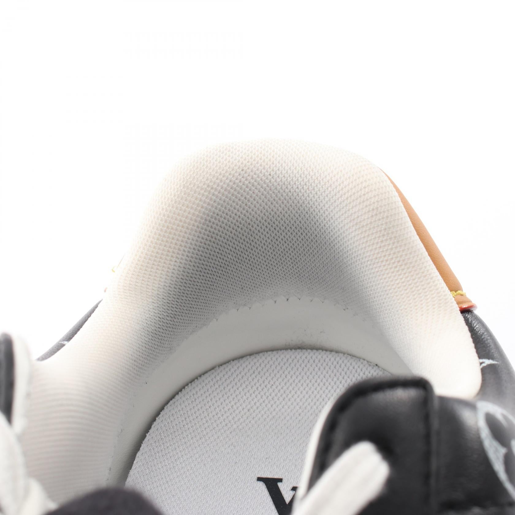 ルイヴィトン LVバターソフト レザースニーカー