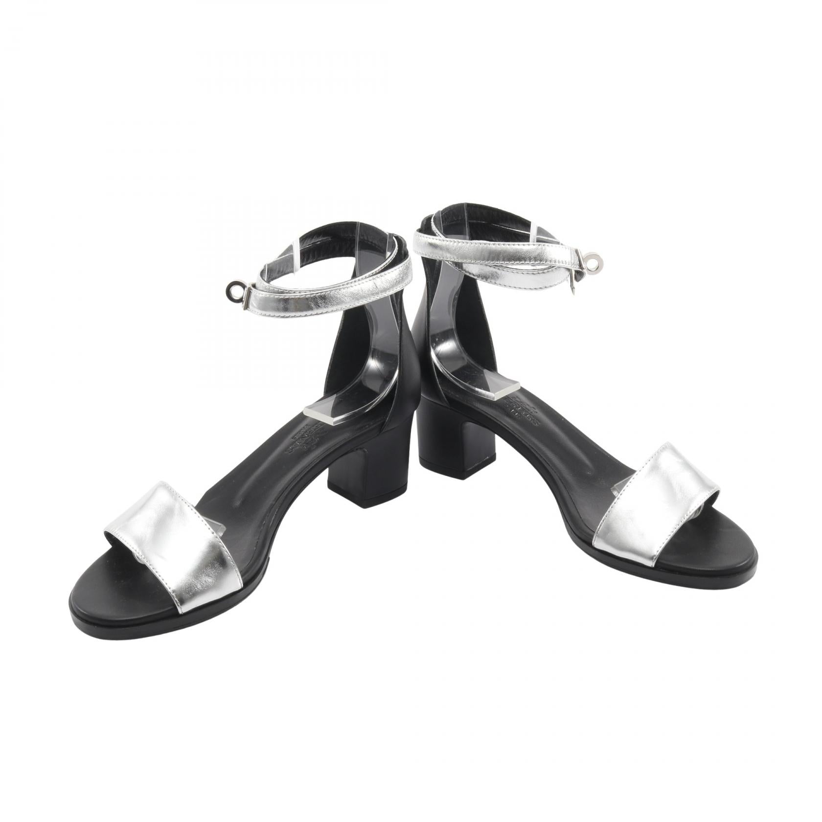 エルメス マネージ ケリー ベルト サンダル