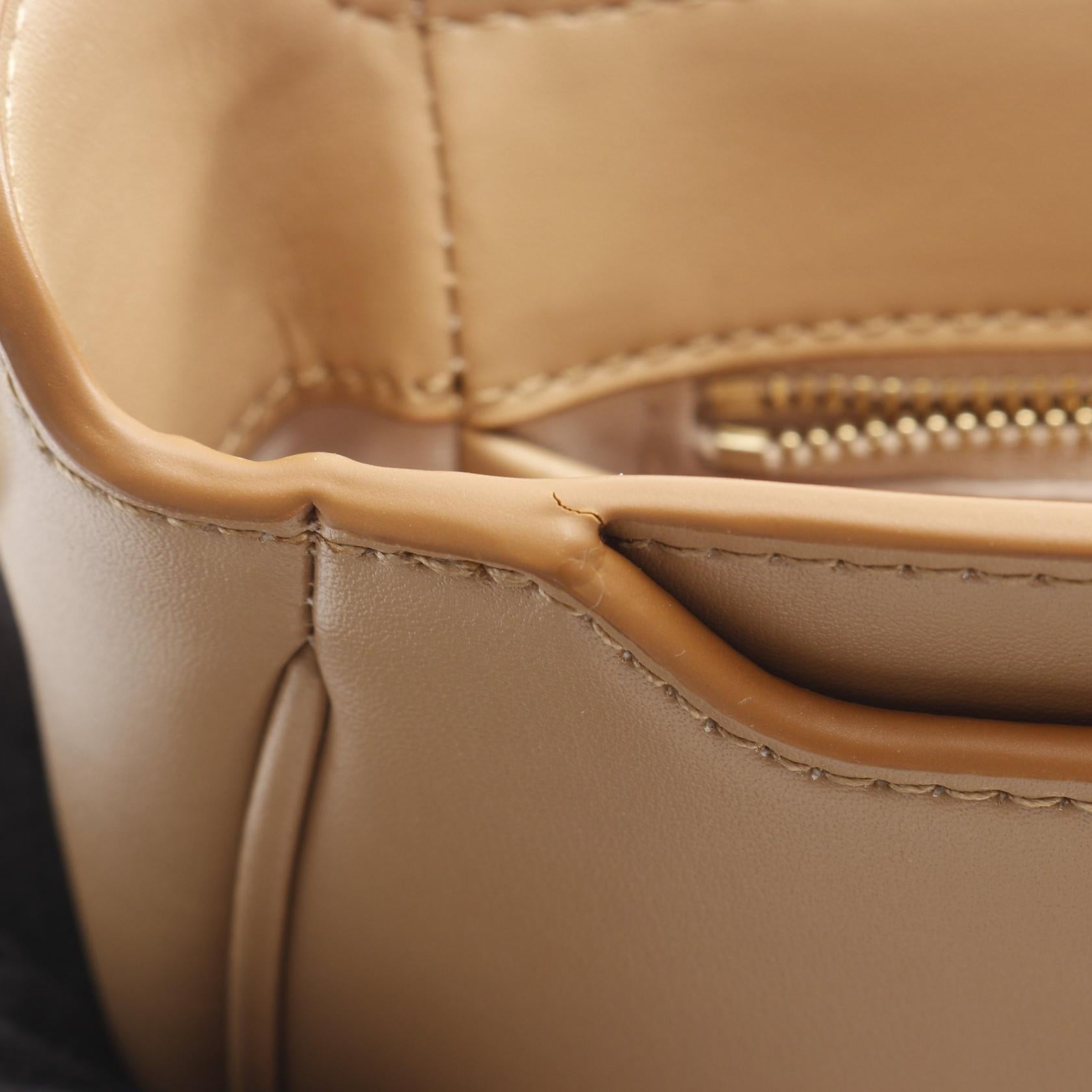 マークジェイコブス THE J MARC SADDLE BAG レザーショルダーバッグ