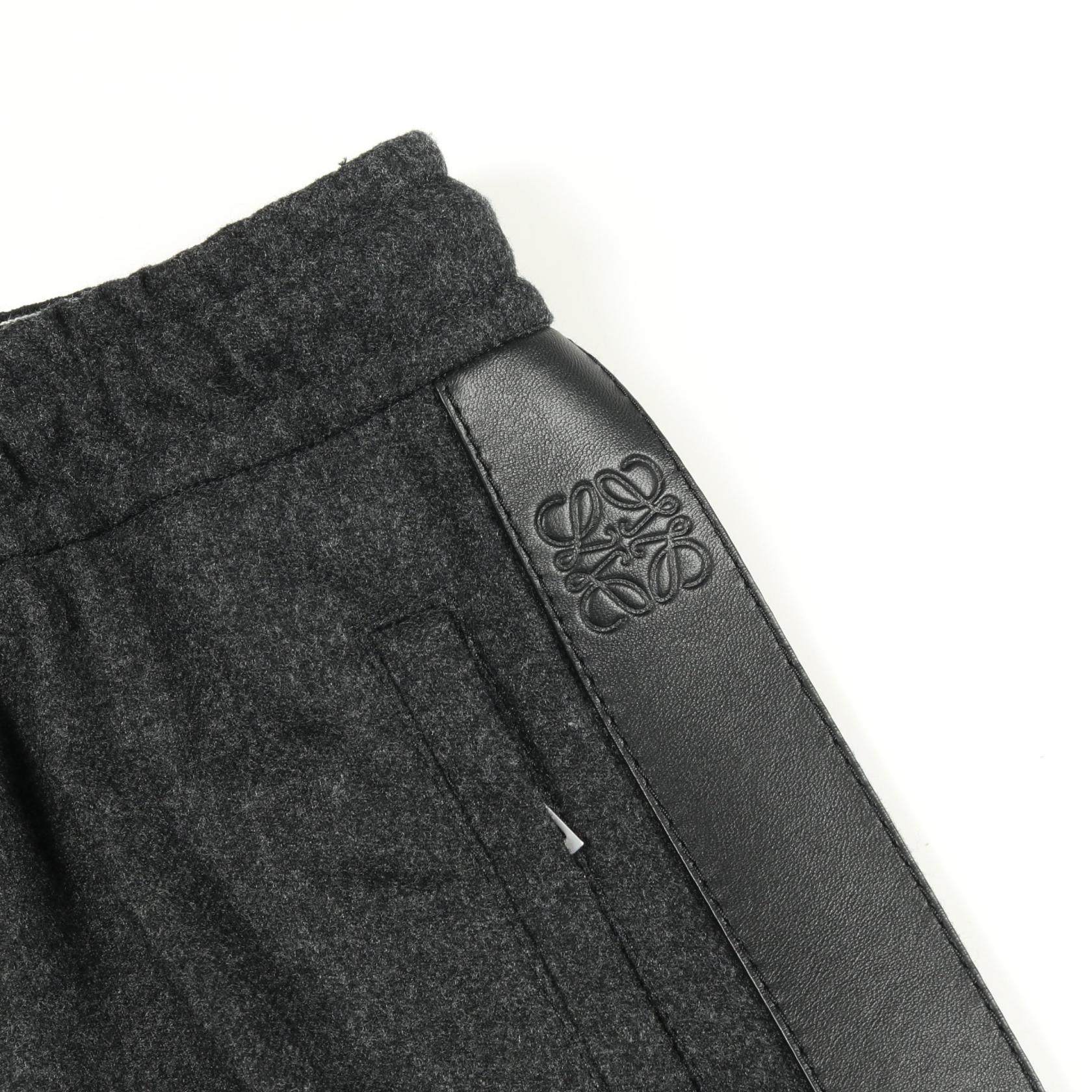 ロエベ TRACKSUIT TROUSERS ウールパンツ